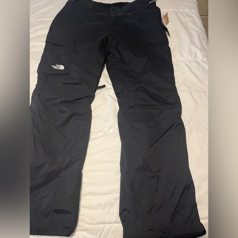 NWT North Face snow pants